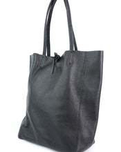 Load image into Gallery viewer, Leather Tote - Medium

