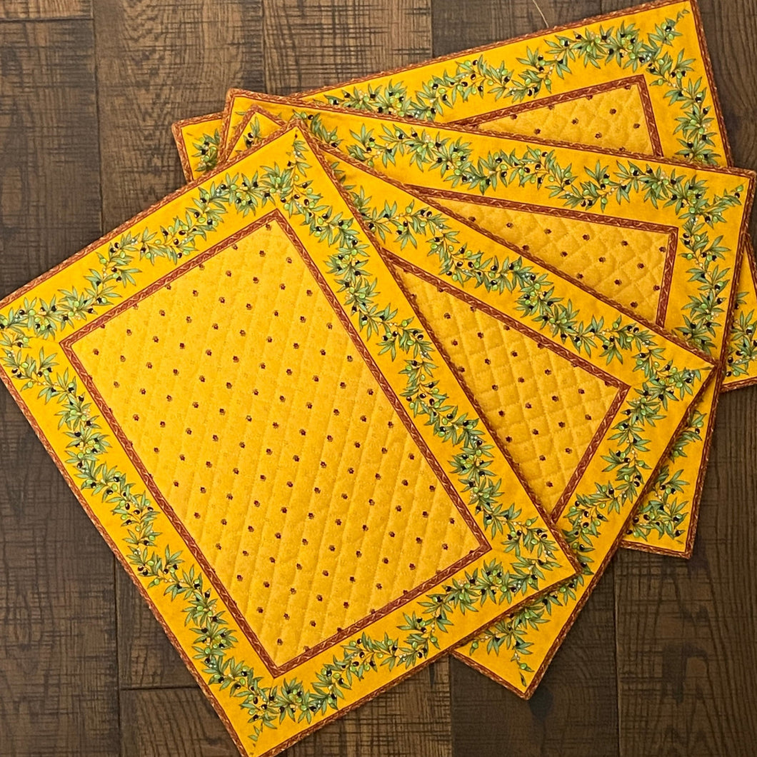 Provence Quilted Placemat - Yellow/Red