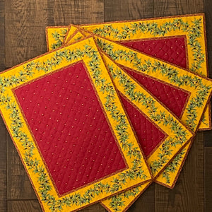 Provence Quilted Placemat - Red/Yellow