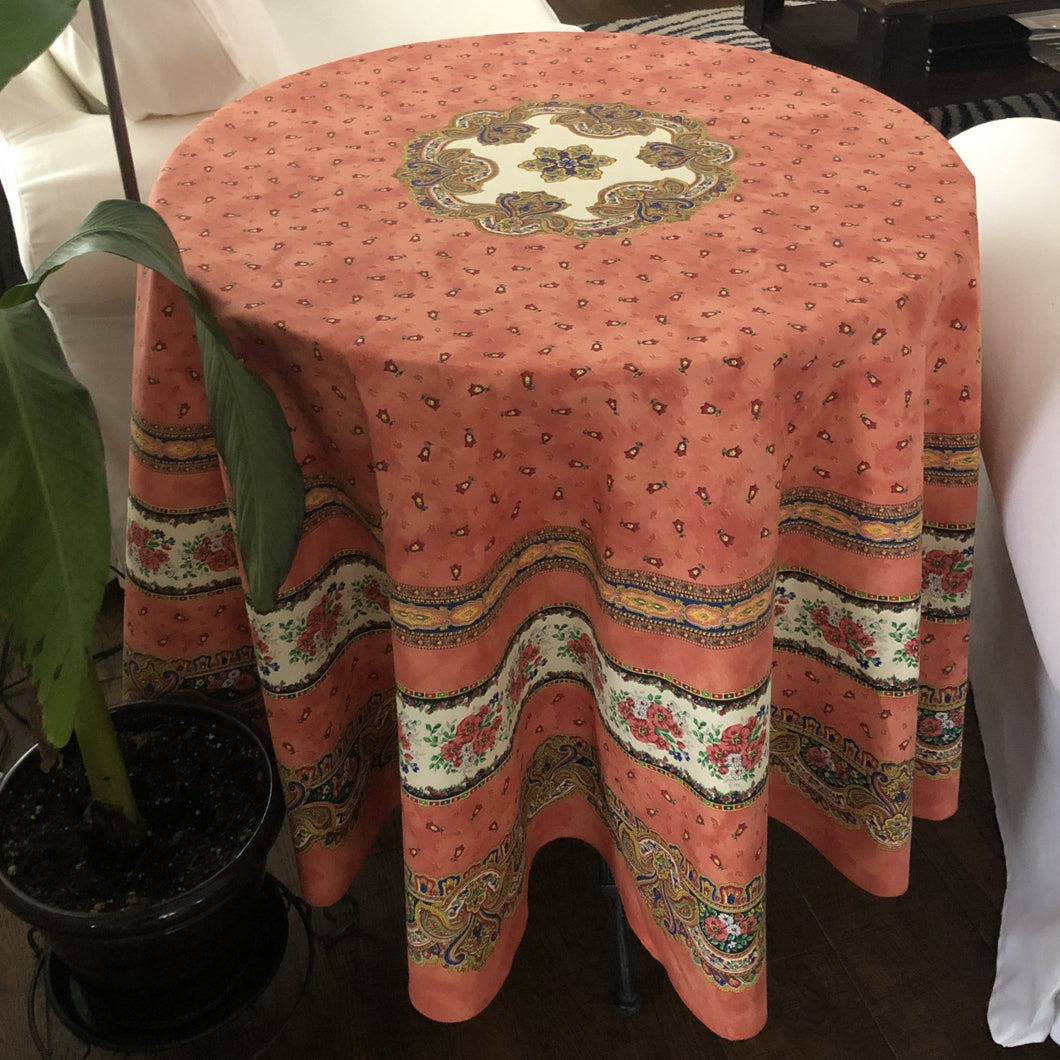 Tradition Round Tablecloth