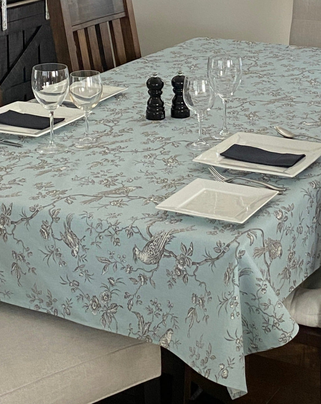 Toile Tablecloth - Regal Birds - Light Blue