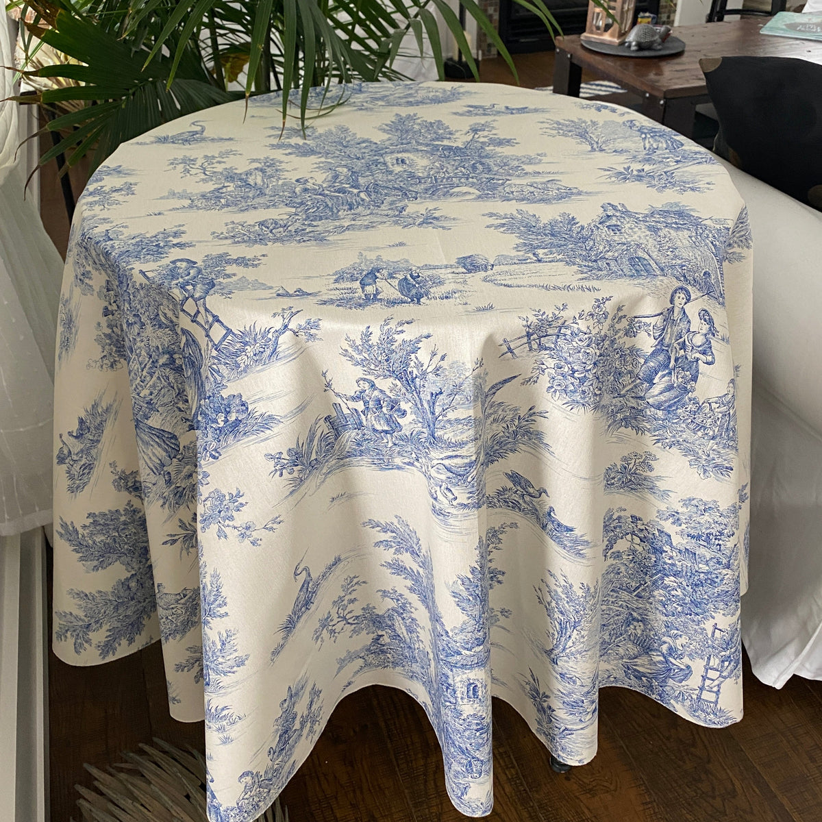 Toile Round - Blue on Cream